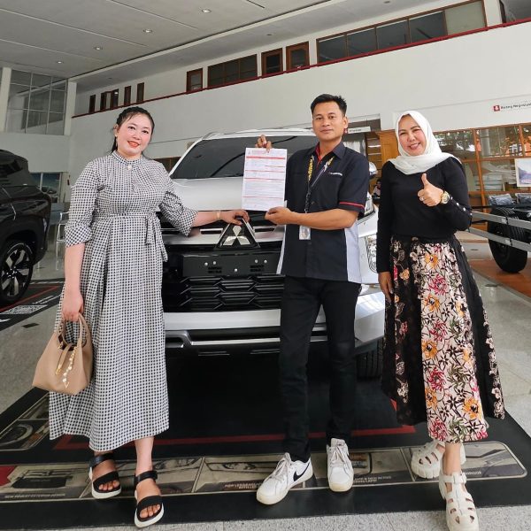 sales-mitsubishi-bintaro (23)